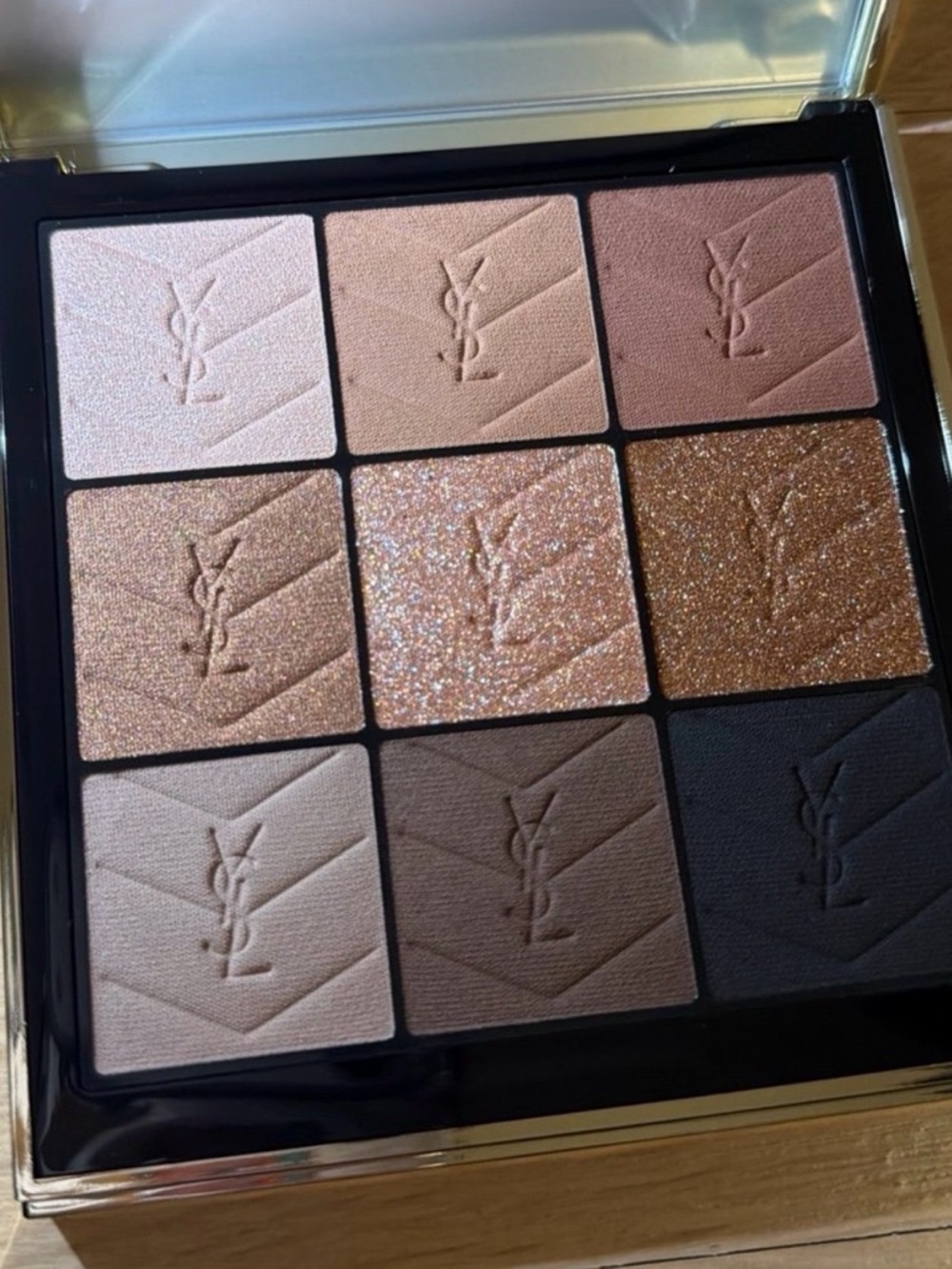 New YSL eyeshadow palette - Picture 2 of 4